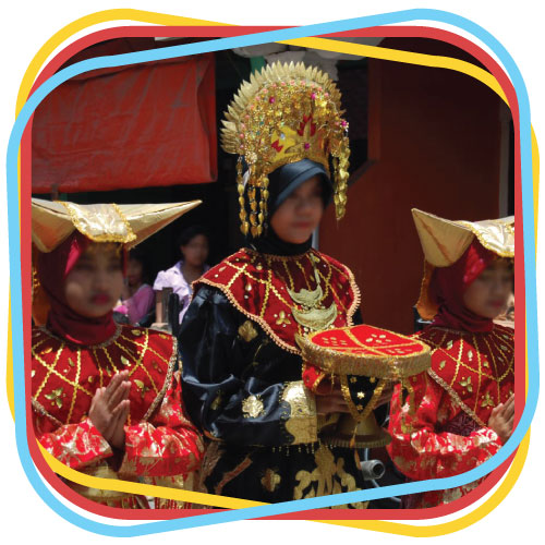 Sebuah Warisan Budaya di Kepulauan Riau: Keindahan Tari Tradisional